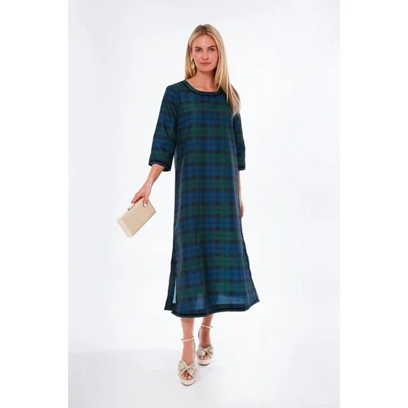 green emerald velvet dress Tuckernuck Green Printed Hi/Low Asymmetrical Hem Dress- Size XXXL  The  Saved Collection